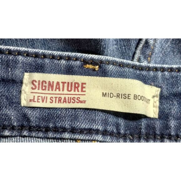 Levi's Jeans Ladies 18‎ Mid Rise Bootcut Soft Medium Was - Picture 5 of 10